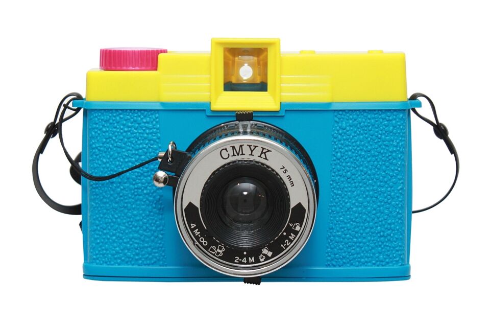 diana-f-cmyk-ohne-blitz.jpg?